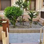 Eleonora αnissaras Hotel 3*