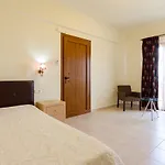 Hotel Eleonora αnissaras Hersonissos (Crete)