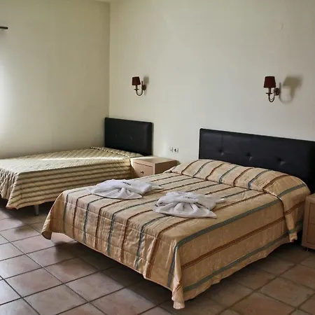 Eleonora αnissaras Hotel