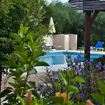 Hotel Eleonora αnissaras