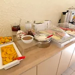 Eleonora αnissaras Hotel