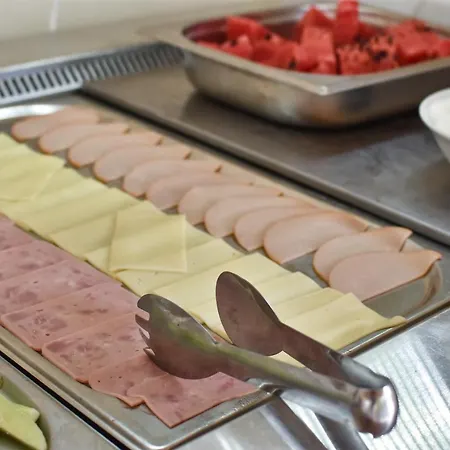 Eleonora αnissaras 3* Hersonissos (Crete)