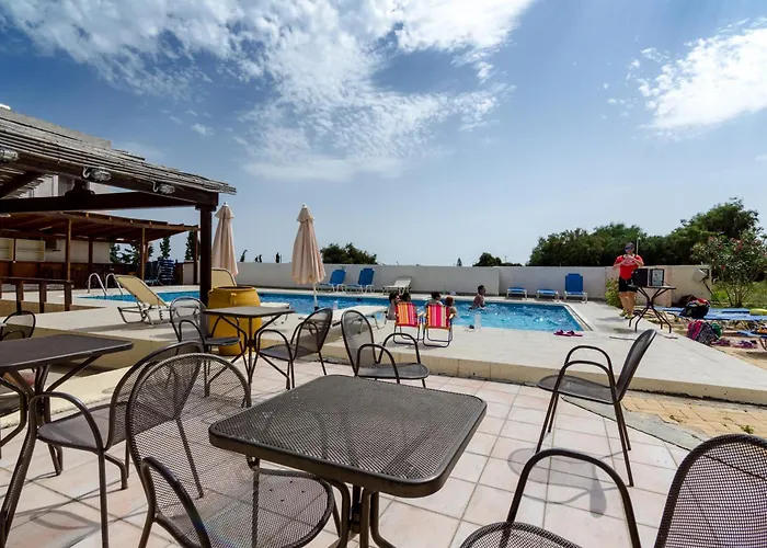 Eleonora αnissaras Hotel