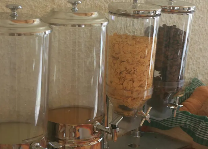 Eleonora αnissaras Hotel