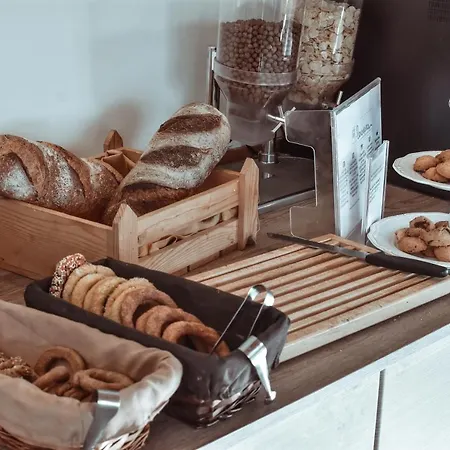 Hotel Eleonora αnissaras