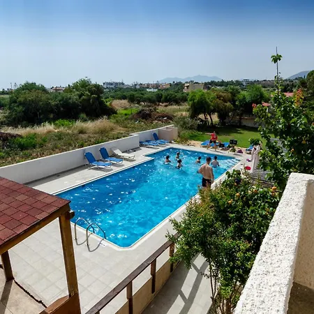 Eleonora αnissaras Hersonissos (Crete)