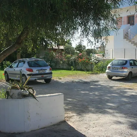 Eleonora αnissaras Hotel 3*