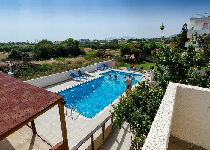 Eleonora αnissaras Hersonissos (Crete)