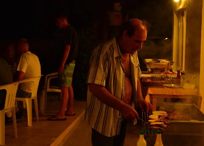 Hotel Eleonora αnissaras